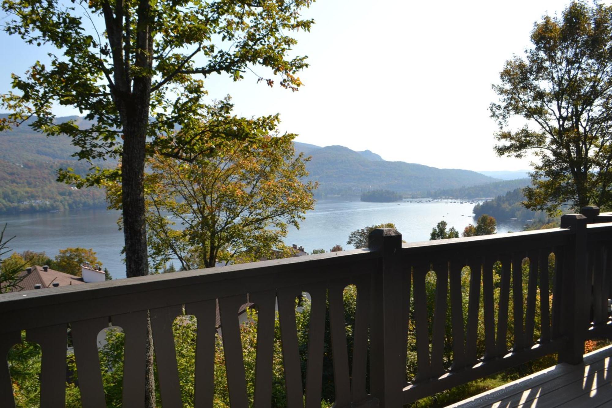 Stunning Condo - View On Lake Tremblant & Mountain Mont-Tremblant Exteriér fotografie