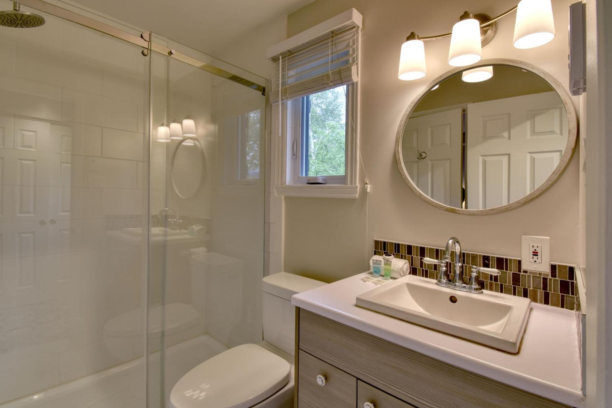 Stunning Condo - View On Lake Tremblant & Mountain Mont-Tremblant Exteriér fotografie