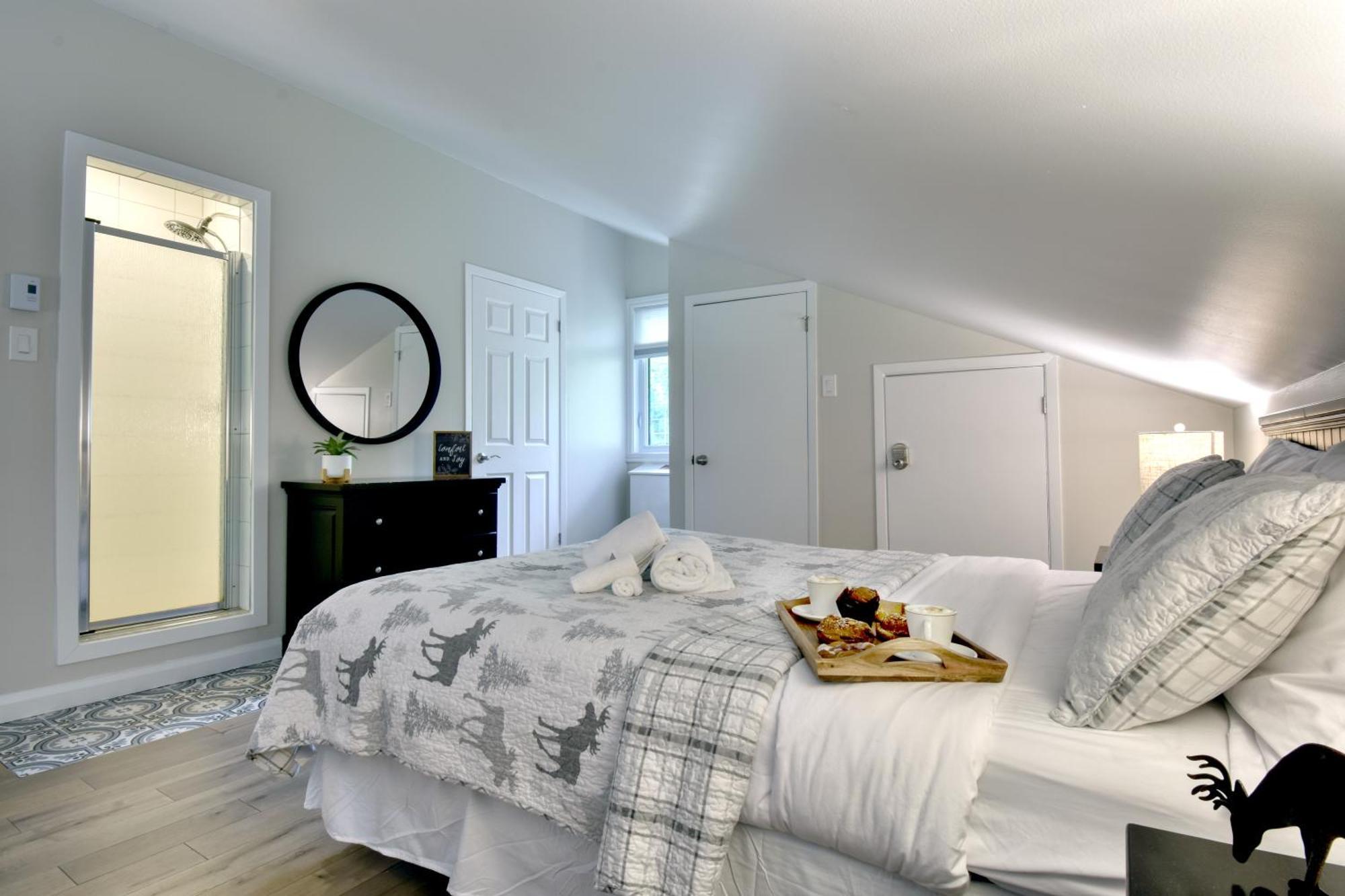 Stunning Condo - View On Lake Tremblant & Mountain Mont-Tremblant Exteriér fotografie