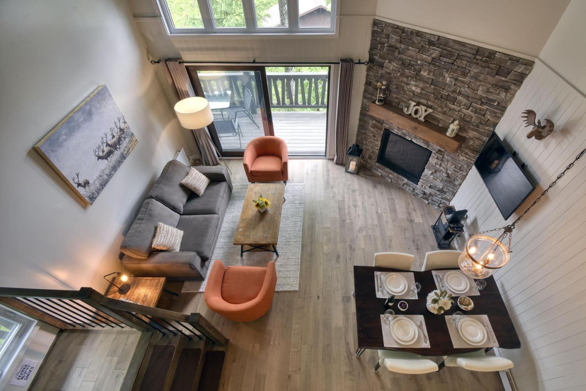 Stunning Condo - View On Lake Tremblant & Mountain Mont-Tremblant Exteriér fotografie